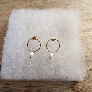 Freshwater Pearl Circle Stud Earrings